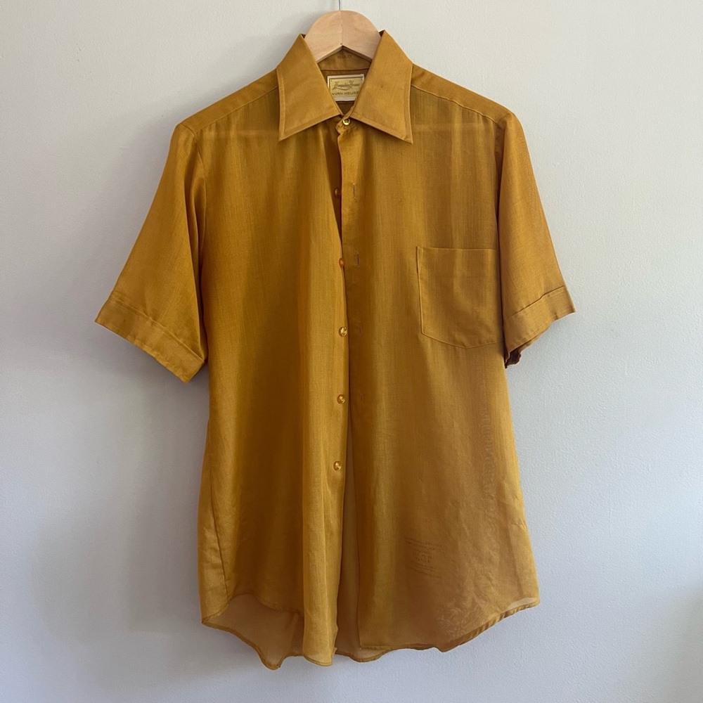1970s Van Heusen Hampshire House Sheer shirt